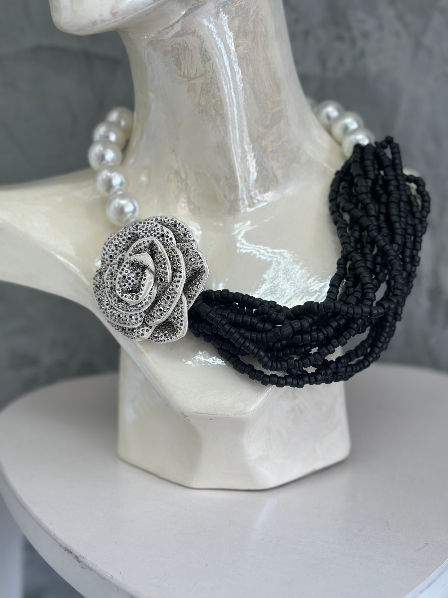 Chic TWO TONE NECKLACES