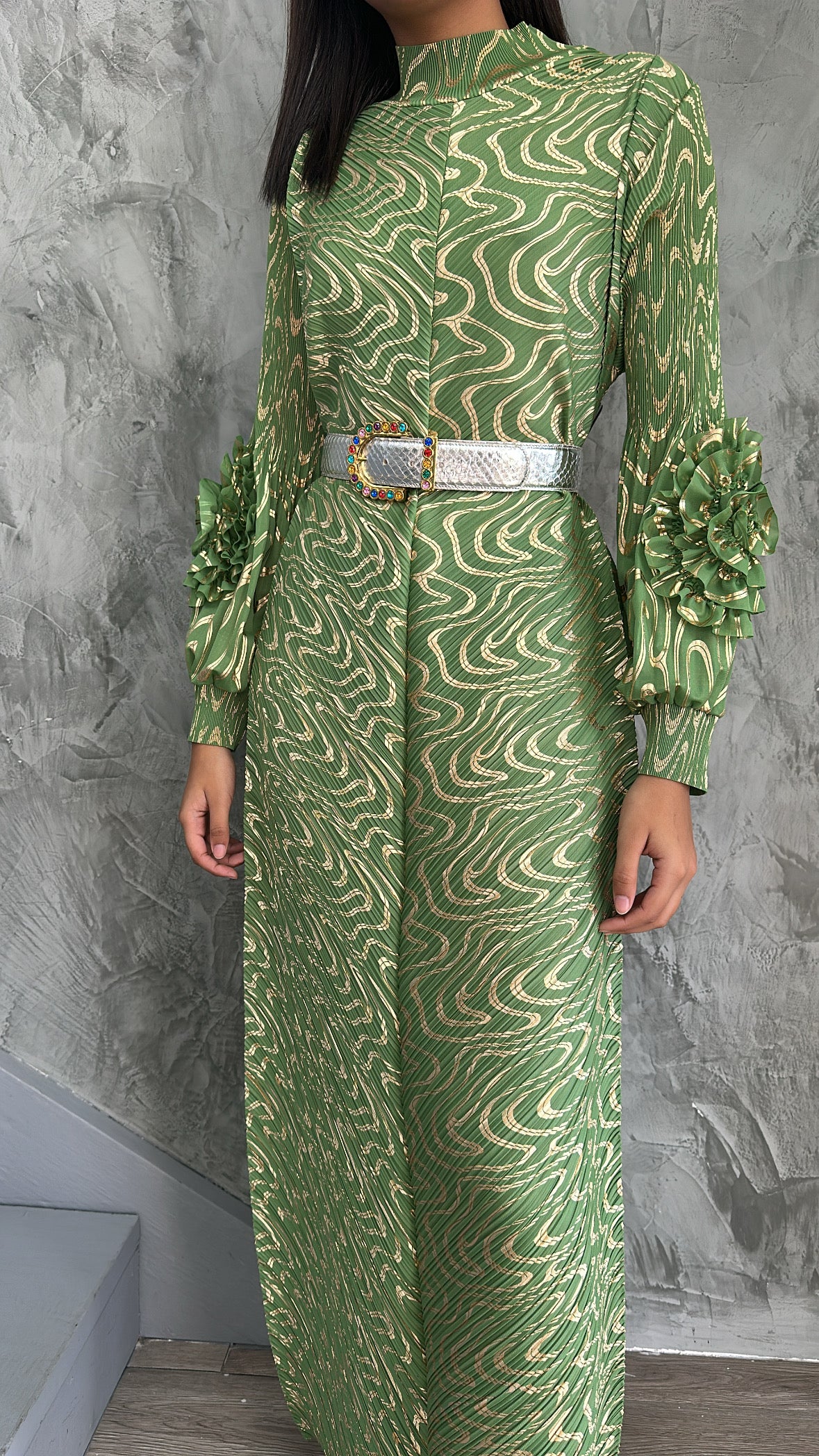 N2454 GREEN LONG SLEEVE MAXI CRINKED DRESS