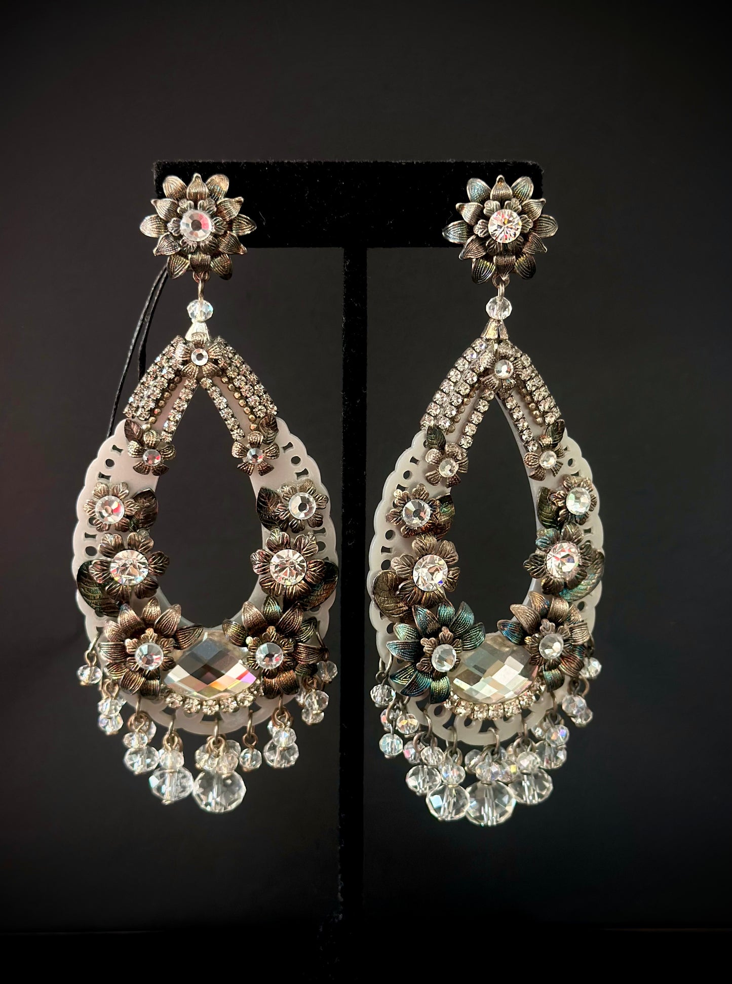IRIDESCENT SPAIN EARRINGS