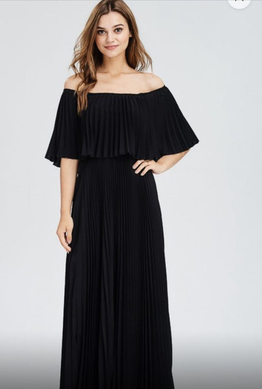 OFF SHOULDER PLETAS MAXI DRESS