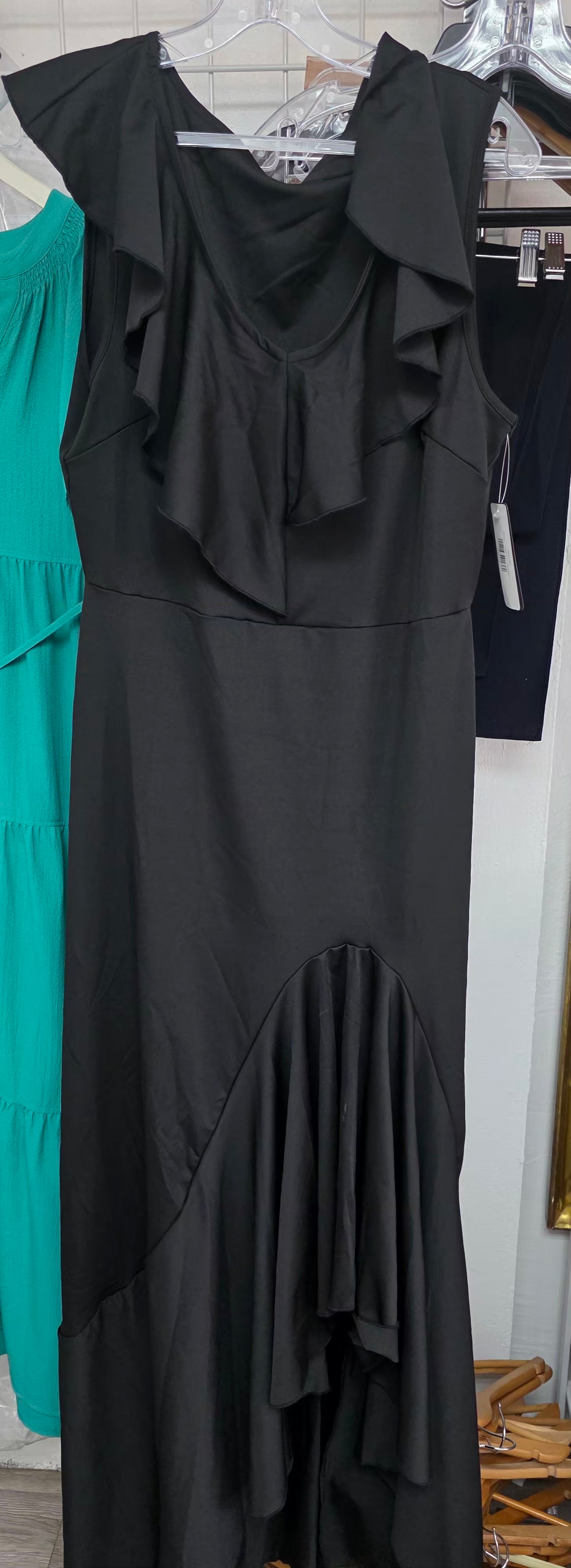 SIMPLE DRESS