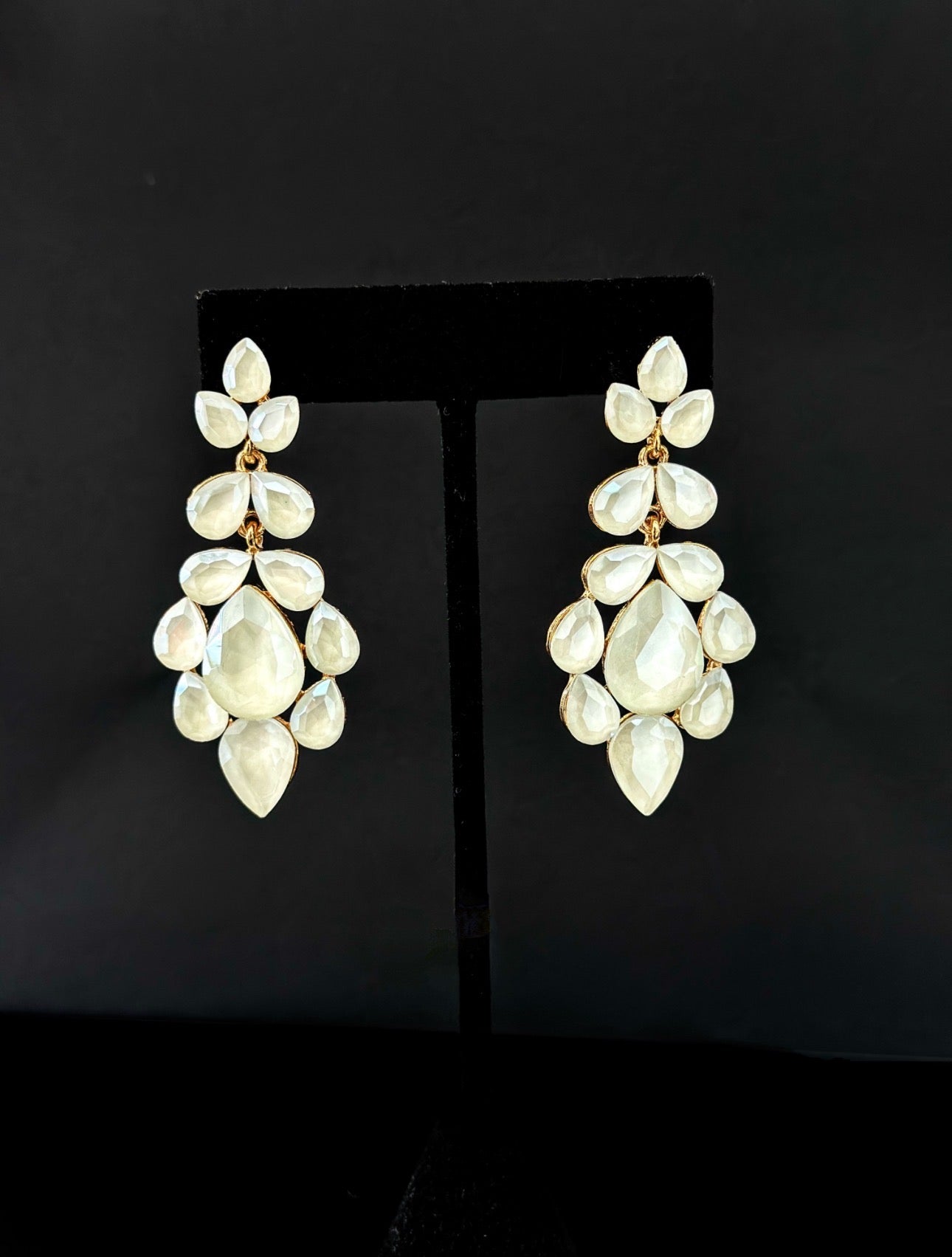 FACETED STONES EARRINGS